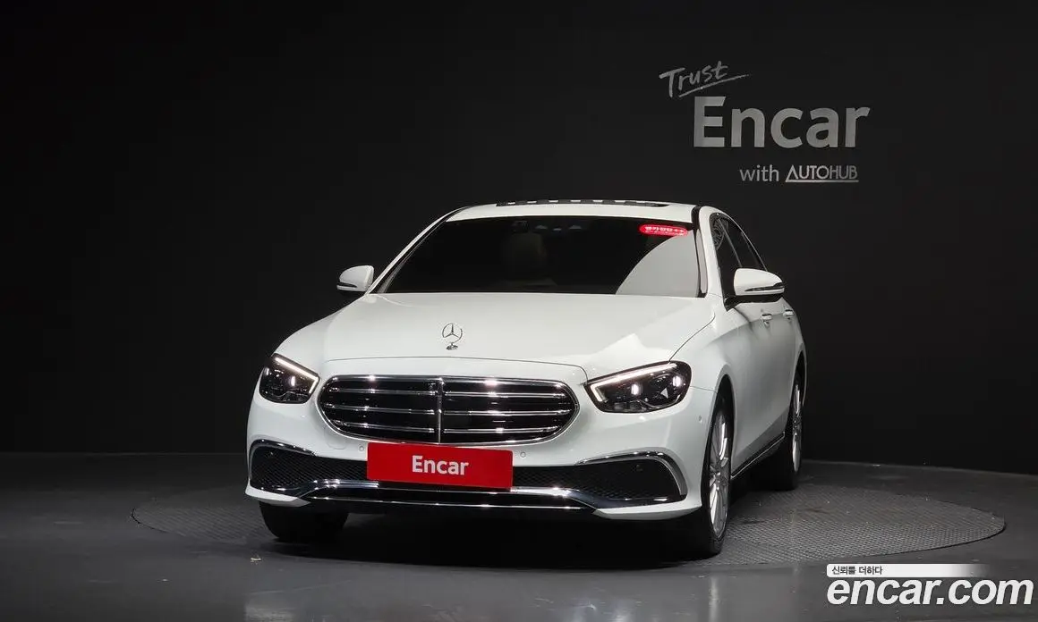 Mercedes-Benz E-Class 2022 2.0 автомат (гидро), фото 2 Mercedes-Benz E-Class 2022 2.0 автомат (гидро), фото 2