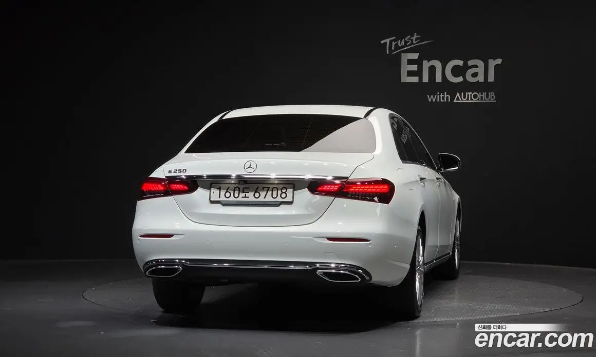 Mercedes-Benz E-Class 2022 2.0 автомат (гидро), фото 3 Mercedes-Benz E-Class 2022 2.0 автомат (гидро), фото 3