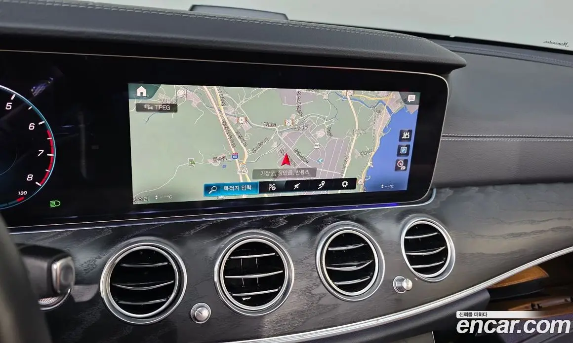 Mercedes-Benz E-Class 2022 2.0 автомат (гидро), фото 20 Mercedes-Benz E-Class 2022 2.0 автомат (гидро), фото 20