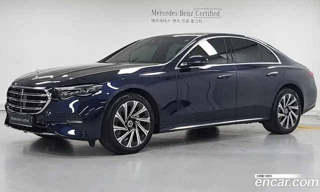 Mercedes-Benz E-Class, 2024, 30 870 км