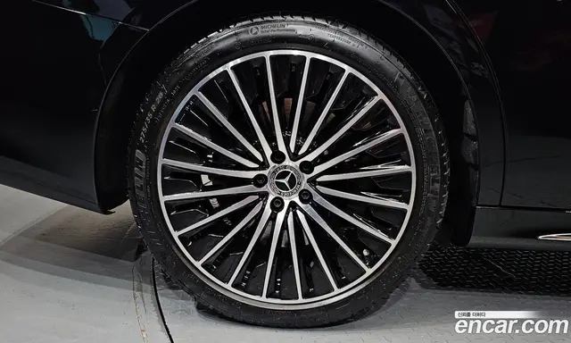 Mercedes-Benz E-Class 2026 3.0 автомат (гидро), миниатюра 7
