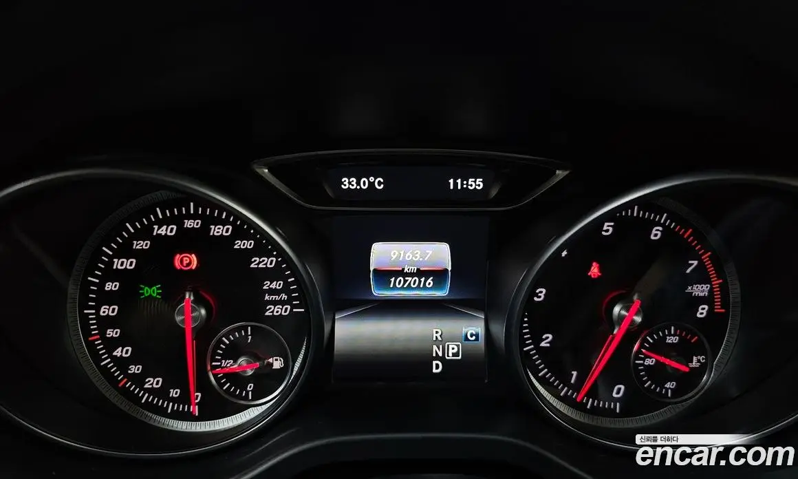 Mercedes-Benz GLA-Class 2019 2.0 автомат (гидро), фото 11 Mercedes-Benz GLA-Class 2019 2.0 автомат (гидро), фото 11
