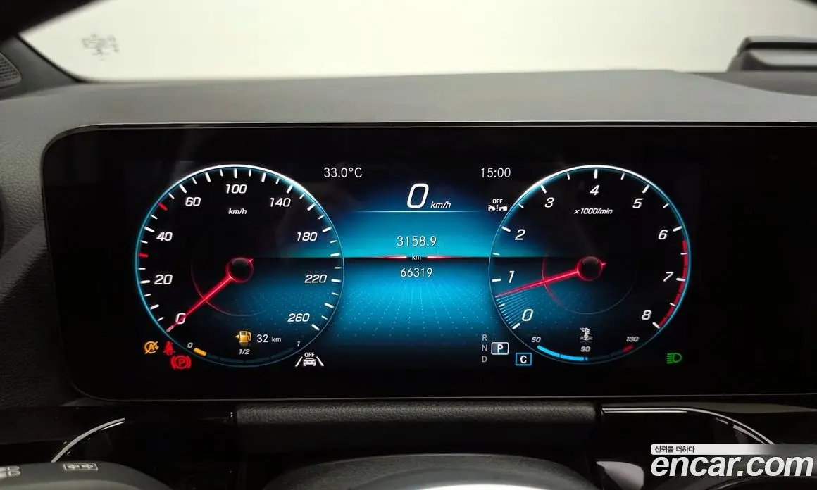 Mercedes-Benz GLA-Class 2021 2.0 автомат (гидро), фото 11 Mercedes-Benz GLA-Class 2021 2.0 автомат (гидро), фото 11
