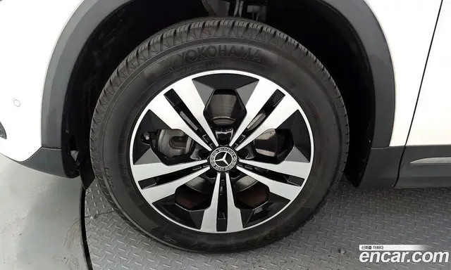 Mercedes-Benz GLA-Class 2021 2.0 автомат (гидро), миниатюра 5 Mercedes-Benz GLA-Class 2021 2.0 автомат (гидро), миниатюра 5