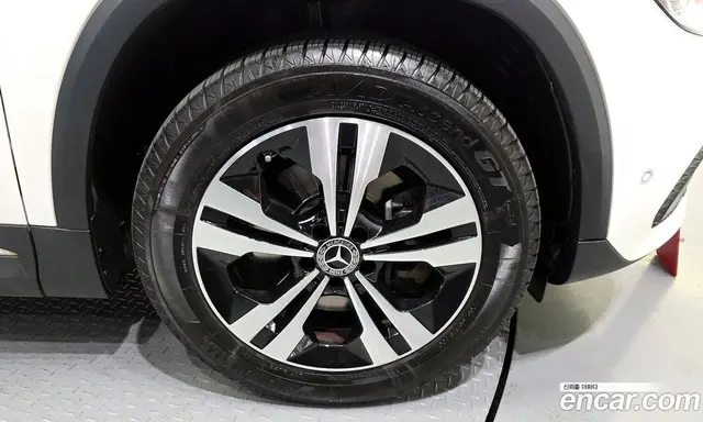 Mercedes-Benz GLA-Class 2021 2.0 автомат (гидро), миниатюра 7 Mercedes-Benz GLA-Class 2021 2.0 автомат (гидро), миниатюра 7