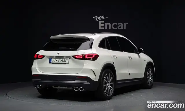 Mercedes-Benz GLA-Class 2021 2.0 автомат (гидро), миниатюра 2