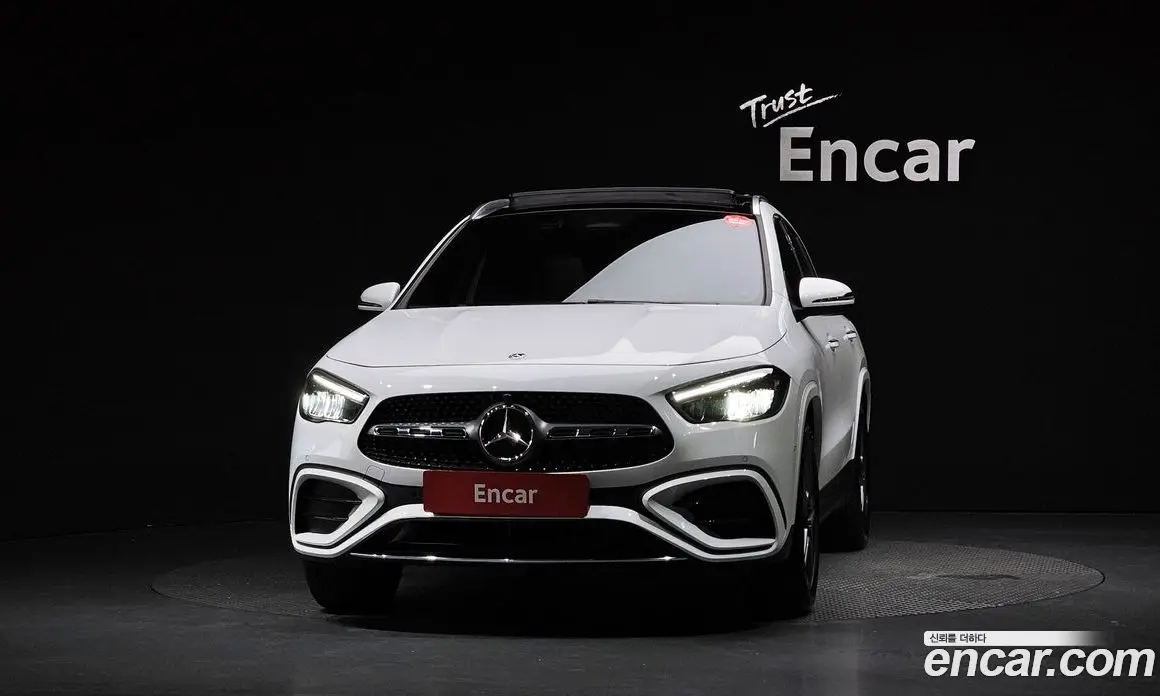 Mercedes-Benz GLA-Class 2026 2.0 автомат (гидро), фото 3 Mercedes-Benz GLA-Class 2026 2.0 автомат (гидро), фото 3