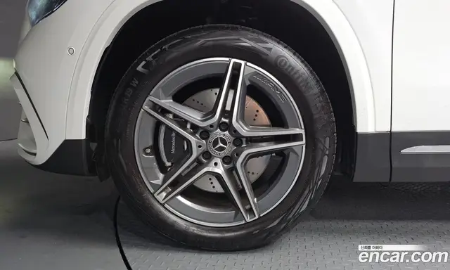 Mercedes-Benz GLA-Class 2026 2.0 автомат (гидро), миниатюра 5 Mercedes-Benz GLA-Class 2026 2.0 автомат (гидро), миниатюра 5