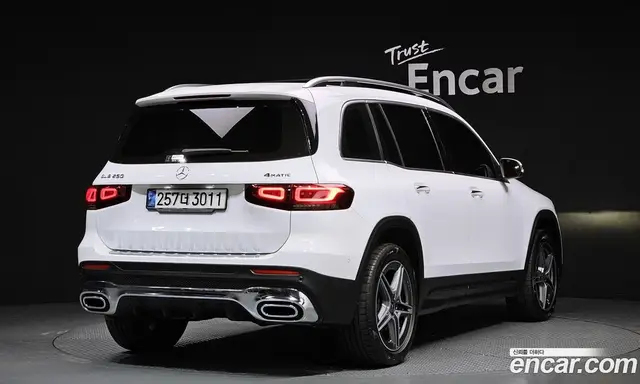 Mercedes-Benz GLB-Class 2021 2.0 автомат (гидро), миниатюра 2 Mercedes-Benz GLB-Class 2021 2.0 автомат (гидро), миниатюра 2