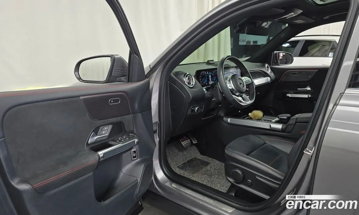 Mercedes-Benz GLB-Class 2022 2.0 автомат (гидро), фото 13 Mercedes-Benz GLB-Class 2022 2.0 автомат (гидро), фото 13