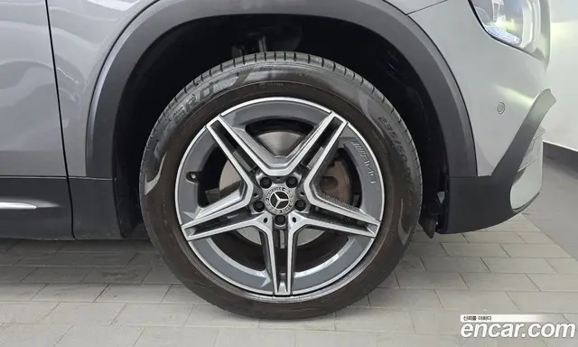 Mercedes-Benz GLB-Class 2022 2.0 автомат (гидро), миниатюра 7 Mercedes-Benz GLB-Class 2022 2.0 автомат (гидро), миниатюра 7