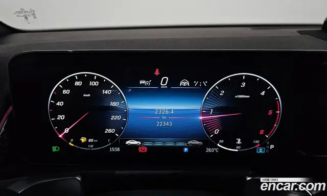 Mercedes-Benz GLB-Class 2024 1.9 автомат (гидро), миниатюра 11