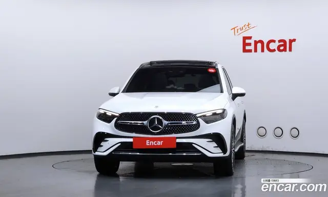 Mercedes-Benz GLC-Class 2023 2.0 автомат (гидро), миниатюра 3