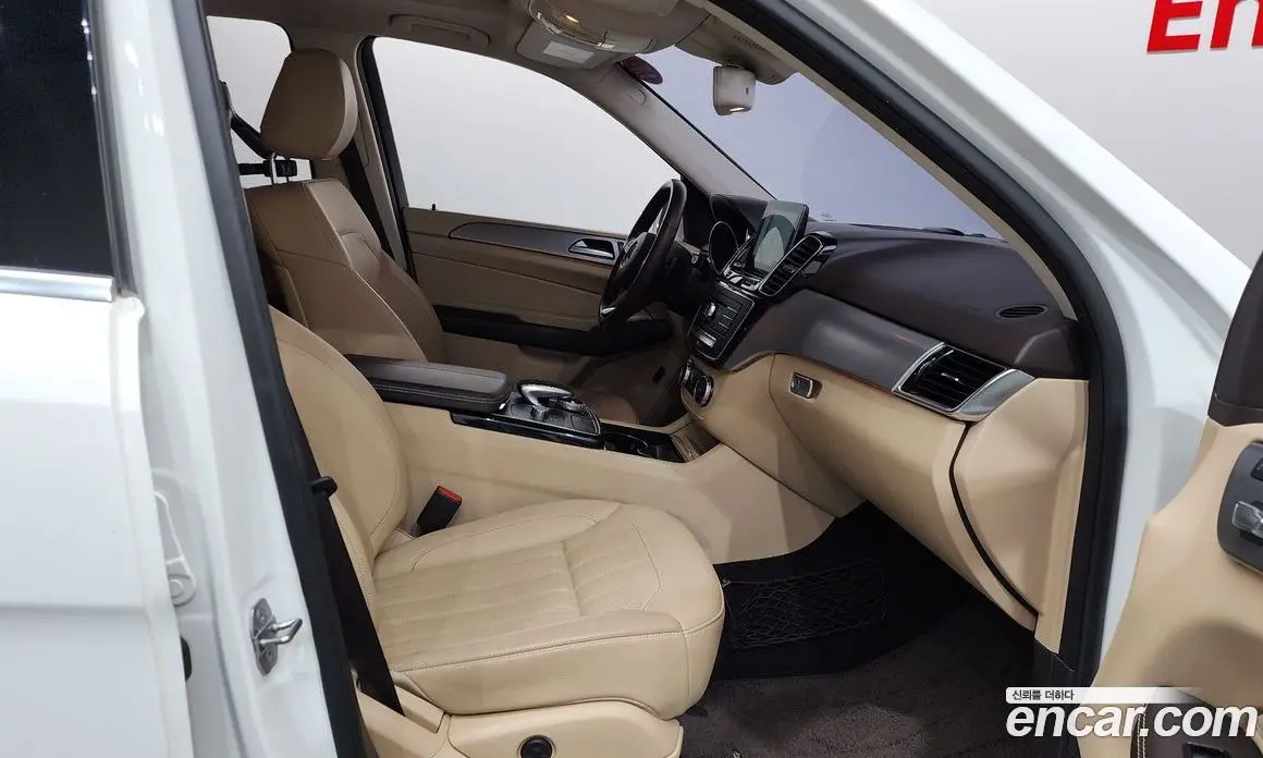 Mercedes-Benz GLE-Class 2018 3.0 автомат (гидро), фото 16