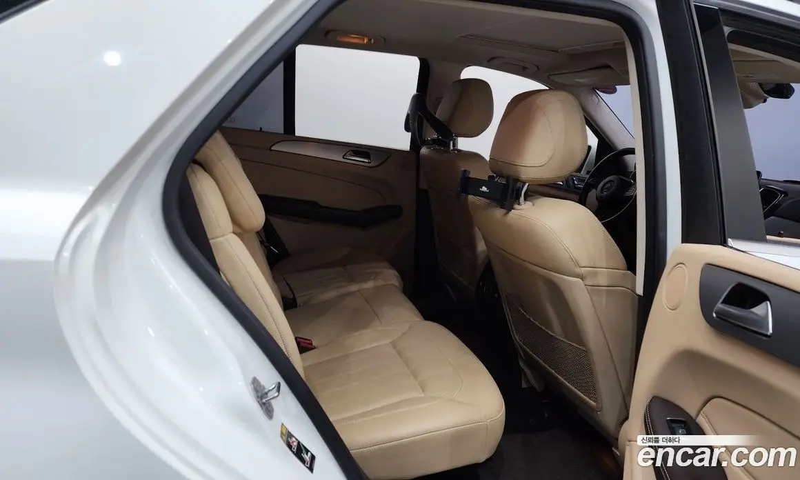 Mercedes-Benz GLE-Class 2018 3.0 автомат (гидро), фото 17