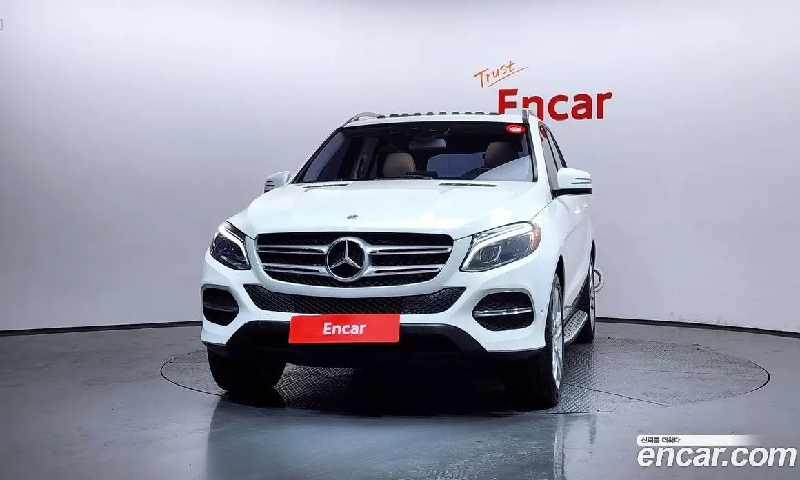 Mercedes-Benz GLE-Class 2018 3.0 автомат (гидро), фото 3