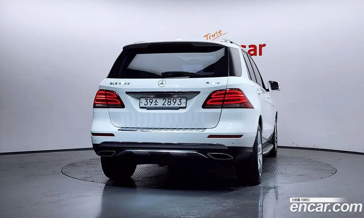 Mercedes-Benz GLE-Class 2018 3.0 автомат (гидро), фото 4
