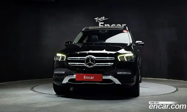 Mercedes-Benz GLE-Class 2021 1.9 автомат (гидро), миниатюра 3