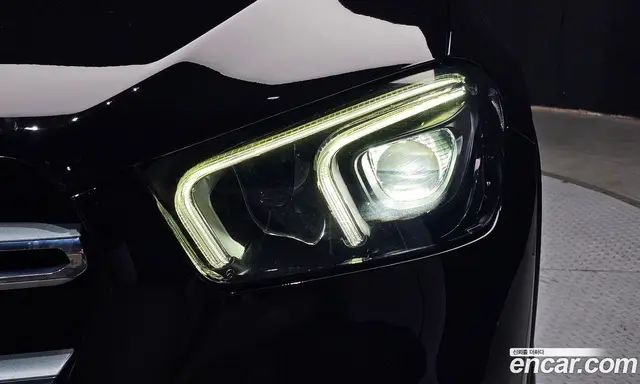 Mercedes-Benz GLE-Class 2021 1.9 автомат (гидро), миниатюра 8