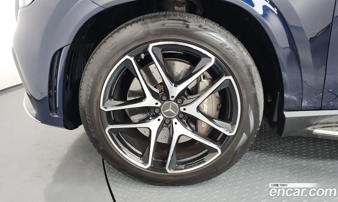 Mercedes-Benz GLE-Class 2021 3.0 автомат (гидро), фото 5
