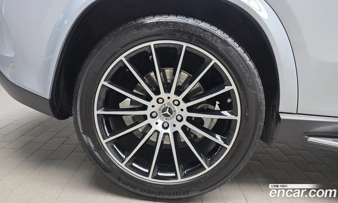 Mercedes-Benz GLE-Class 2023 3.0 автомат (гидро), фото 5