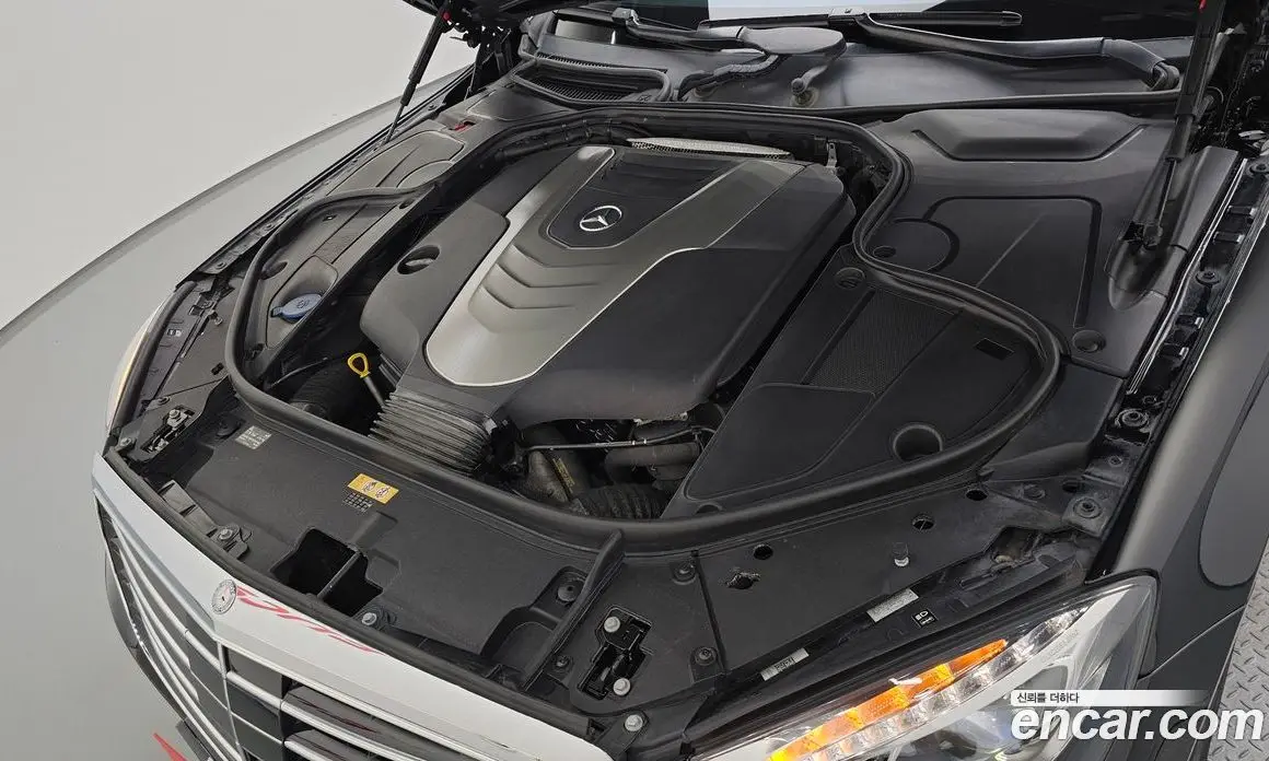 Mercedes-Benz S-Class 2014 3.0 автомат (гидро), фото 5 Mercedes-Benz S-Class 2014 3.0 автомат (гидро), фото 5