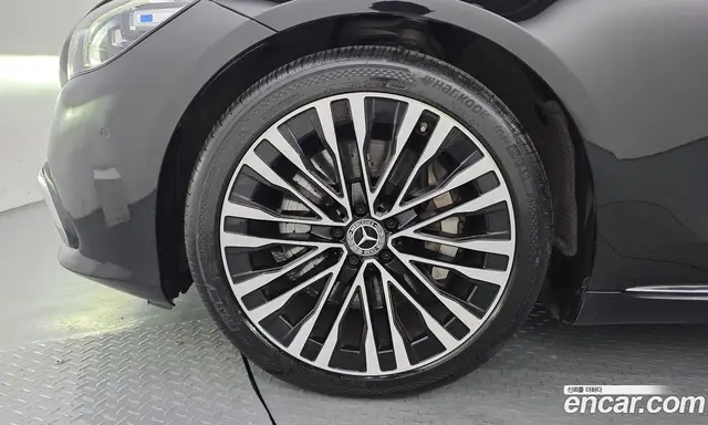 Mercedes-Benz S-Class 2021 4.0 автомат (гидро), миниатюра 5