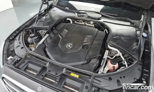 Mercedes-Benz S-Class 2021 4.0 автомат (гидро), миниатюра 6