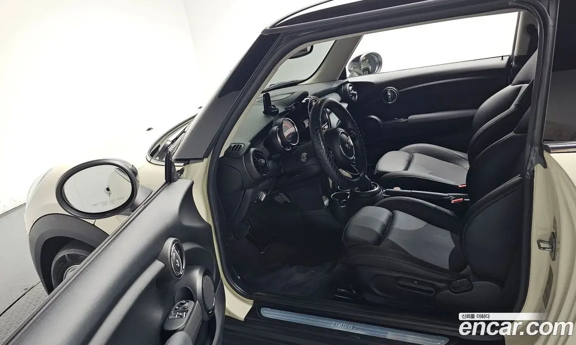 Mini Cooper 2019 1.5 автомат (гидро), фото 13 Mini Cooper 2019 1.5 автомат (гидро), фото 13