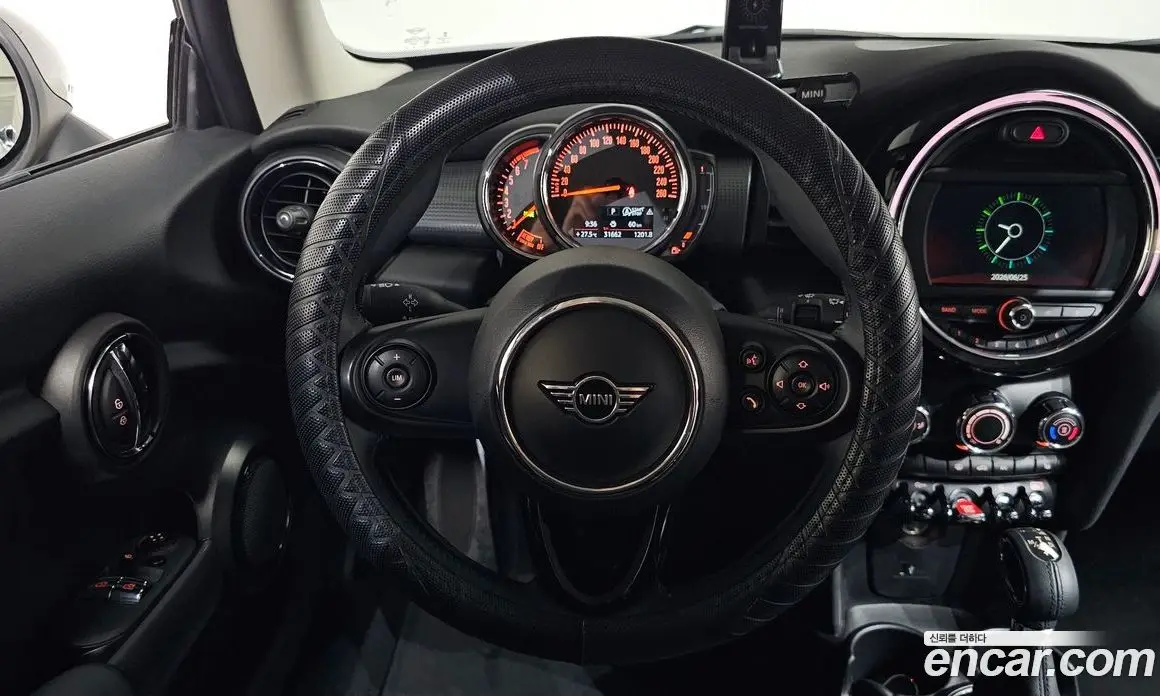 Mini Cooper 2019 1.5 автомат (гидро), фото 18 Mini Cooper 2019 1.5 автомат (гидро), фото 18