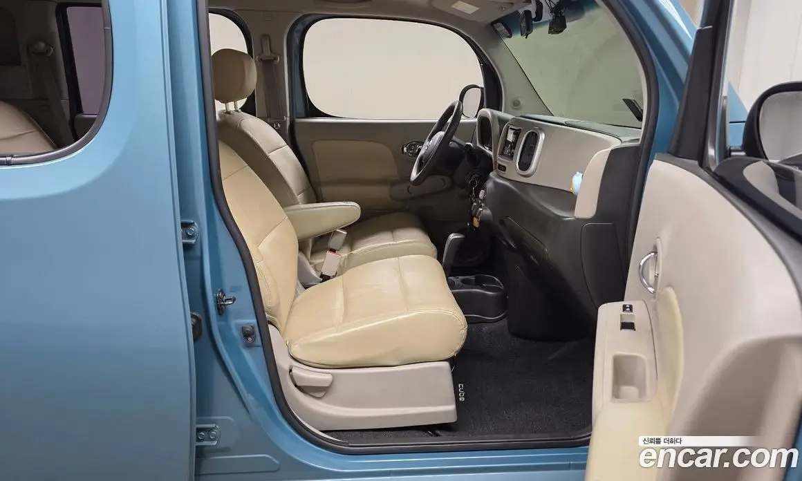 Nissan Cube 2011 1.8 автомат (гидро), фото 17