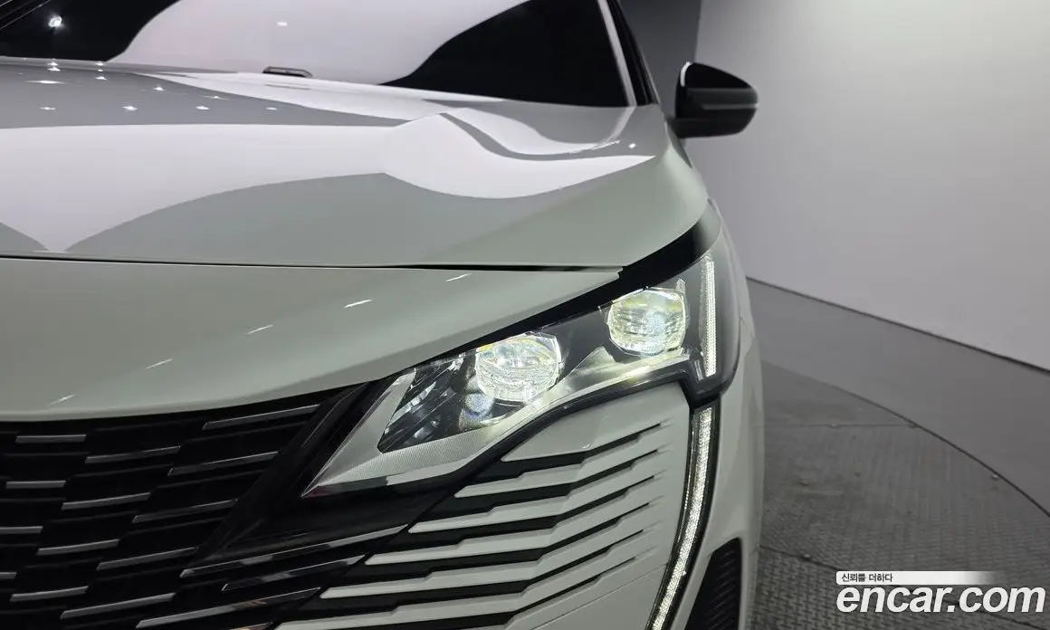 Peugeot 5008 2022 1.2 автомат (гидро), фото 8 Peugeot 5008 2022 1.2 автомат (гидро), фото 8