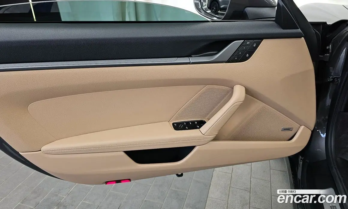 Porsche 911 2022 3.0 автомат (гидро), фото 14 Porsche 911 2022 3.0 автомат (гидро), фото 14