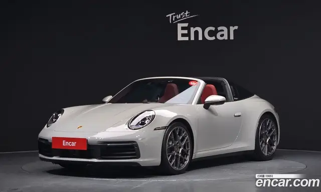 Porsche 911, 2024, 10 107 км