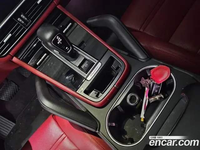 Porsche Cayenne 2022 3.0 автомат (гидро), миниатюра 12
