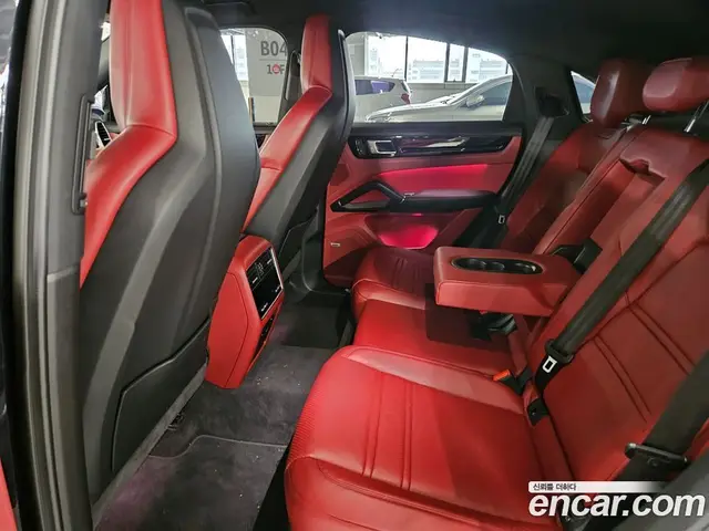 Porsche Cayenne 2022 3.0 автомат (гидро), миниатюра 10 Porsche Cayenne 2022 3.0 автомат (гидро), миниатюра 10