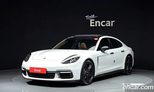 Porsche Panamera, 2018, 105 736 км