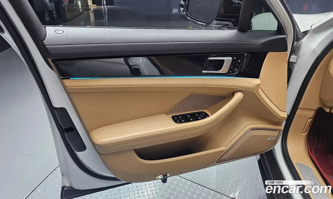 Porsche Panamera 2018 3.0 автомат (гидро), фото 14 Porsche Panamera 2018 3.0 автомат (гидро), фото 14