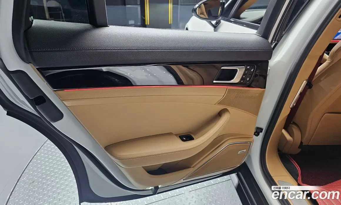 Porsche Panamera 2018 3.0 автомат (гидро), фото 15 Porsche Panamera 2018 3.0 автомат (гидро), фото 15