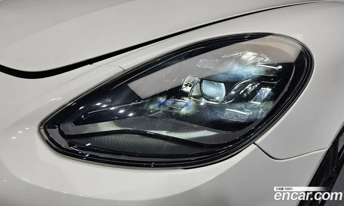 Porsche Panamera 2018 3.0 автомат (гидро), фото 8 Porsche Panamera 2018 3.0 автомат (гидро), фото 8