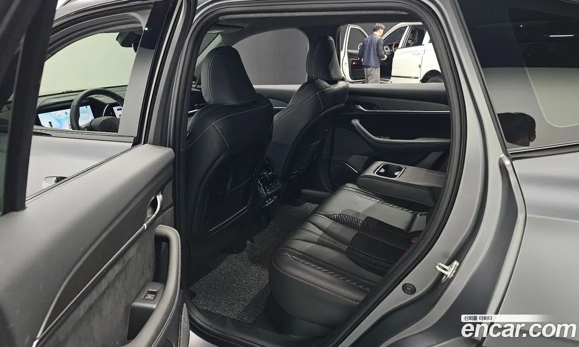 Renault (Samsung) Grand Koleos 2024 1.5 автомат (гидро), фото 17 Renault (Samsung) Grand Koleos 2024 1.5 автомат (гидро), фото 17