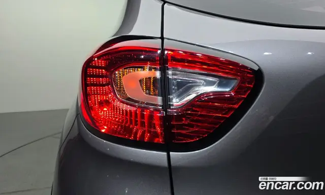 Renault (Samsung) QM3 2016 1.5 автомат (гидро), миниатюра 9 Renault (Samsung) QM3 2016 1.5 автомат (гидро), миниатюра 9