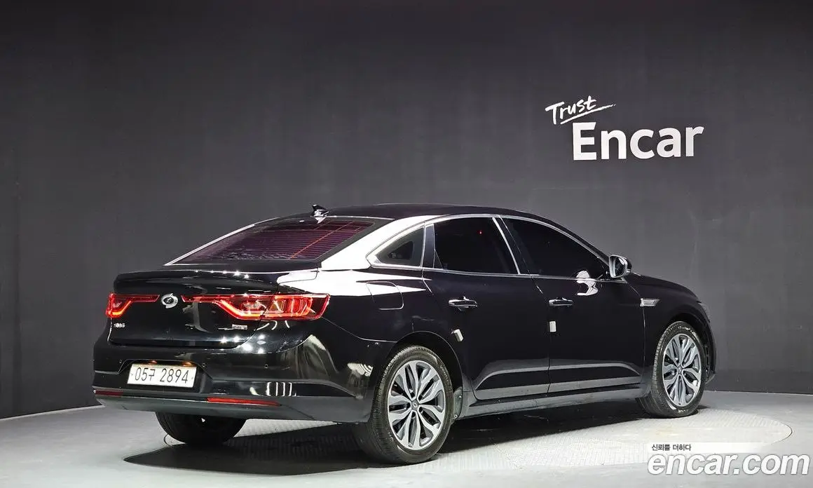 Renault (Samsung) SM6 2016 2.0 автомат (гидро), фото 2 Renault (Samsung) SM6 2016 2.0 автомат (гидро), фото 2