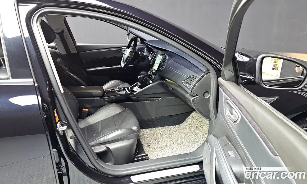 Renault (Samsung) SM6 2016 2.0 автомат (гидро), фото 17 Renault (Samsung) SM6 2016 2.0 автомат (гидро), фото 17