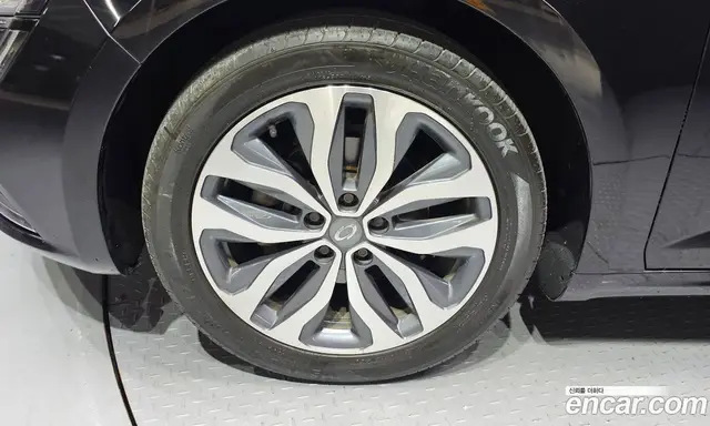 Renault (Samsung) SM6 2016 2.0 автомат (гидро), миниатюра 5 Renault (Samsung) SM6 2016 2.0 автомат (гидро), миниатюра 5