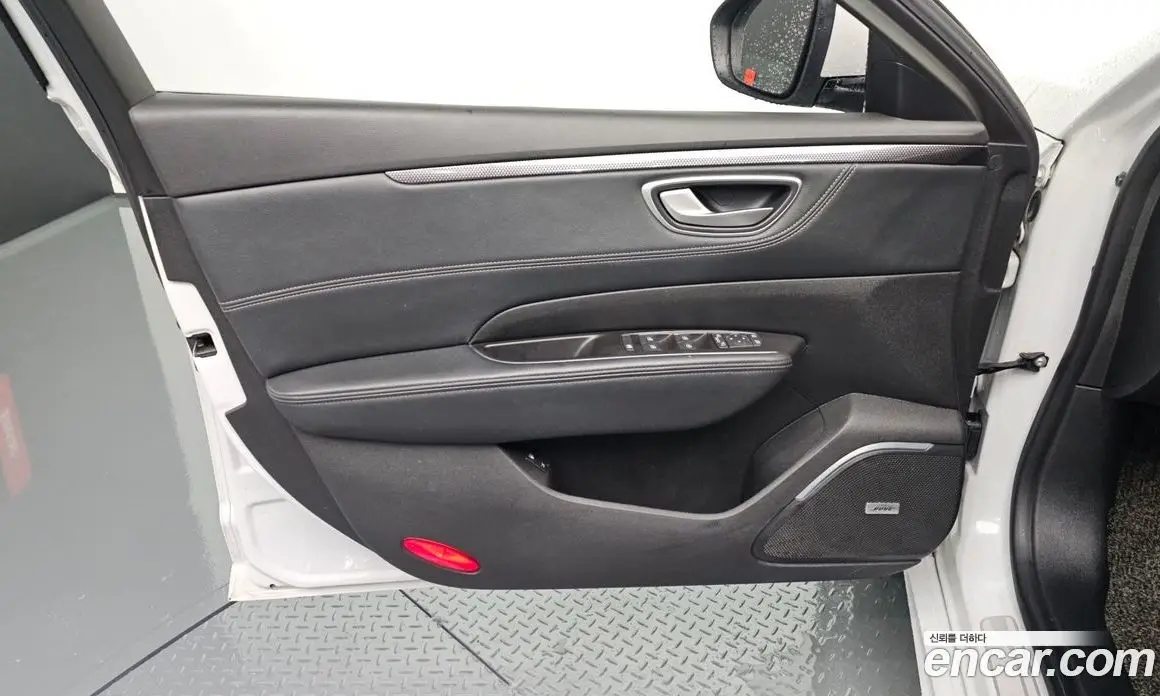 Renault (Samsung) SM6 2017 1.5 автомат (гидро), фото 13 Renault (Samsung) SM6 2017 1.5 автомат (гидро), фото 13