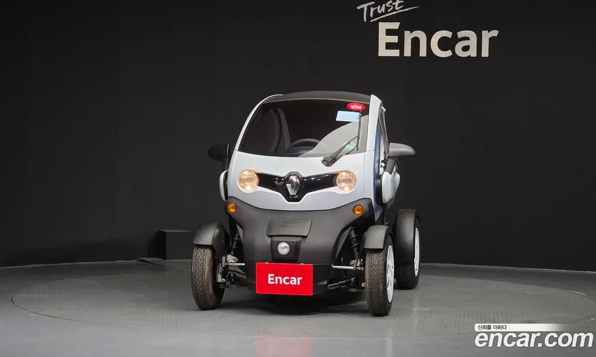 Renault (Samsung) Twizy 2020 0.1 автомат (гидро), фото 3