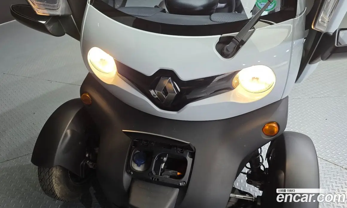 Renault (Samsung) Twizy 2020 0.1 автомат (гидро), фото 6
