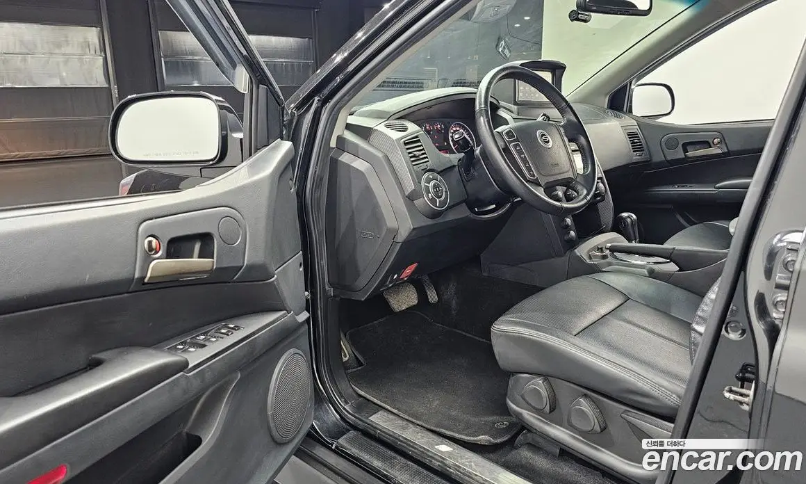 SsangYong Korando 2014 2.0 автомат (гидро), фото 13