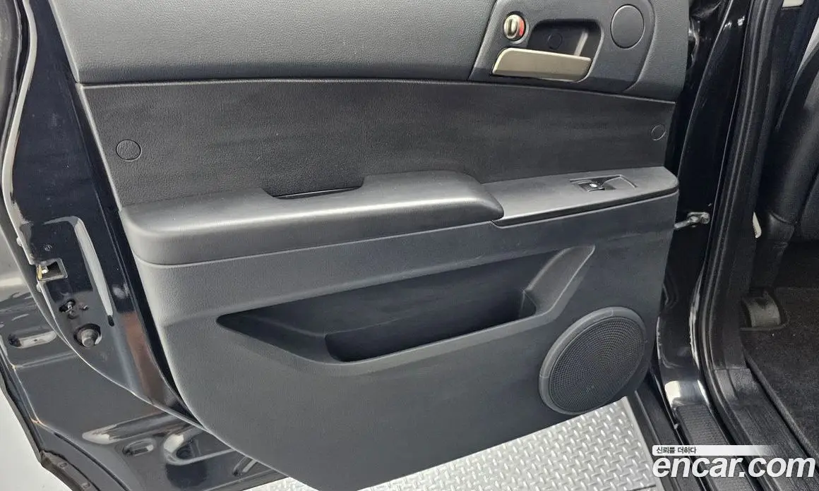 SsangYong Korando 2014 2.0 автомат (гидро), фото 15